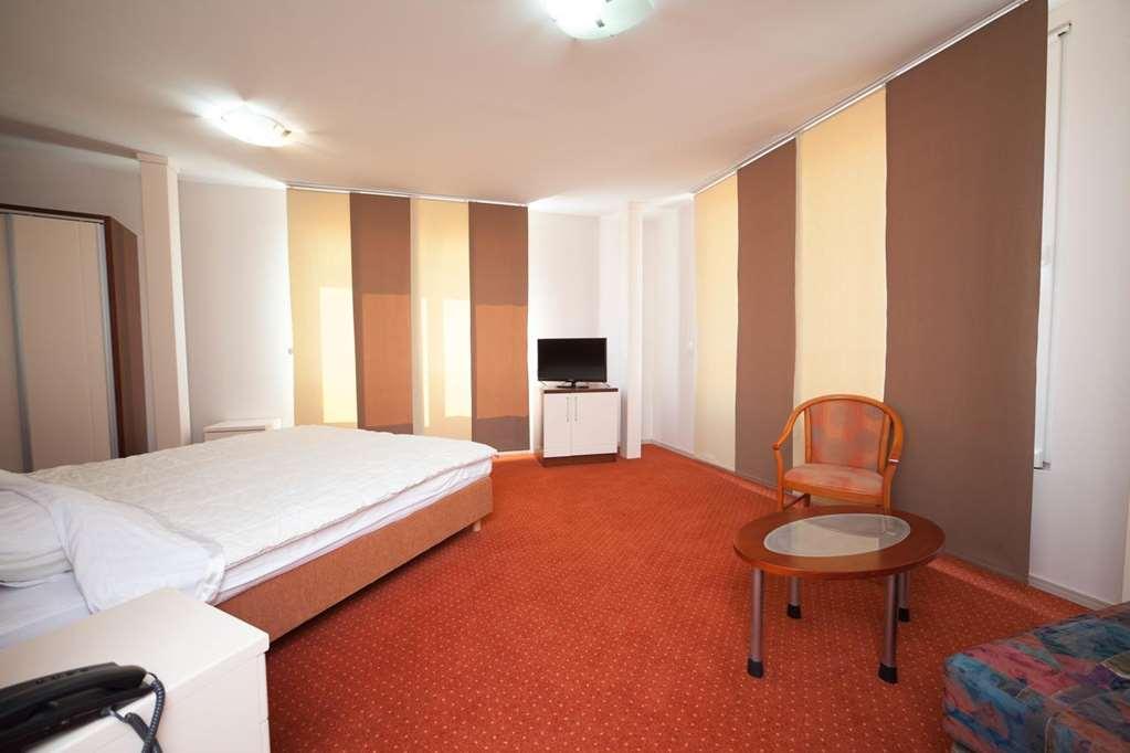 אוהריד Hotel Lebed חדר תמונה