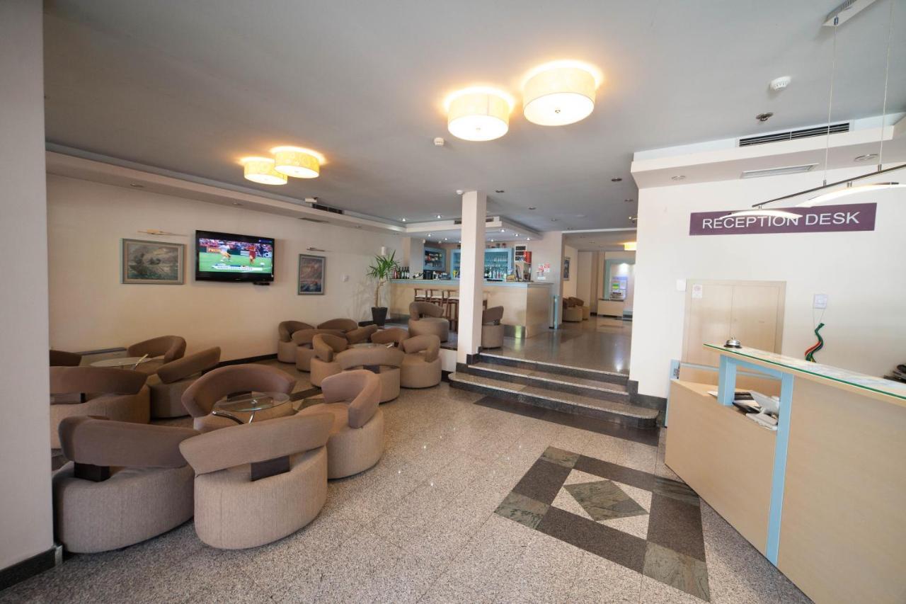 אוהריד Hotel Lebed מראה חיצוני תמונה